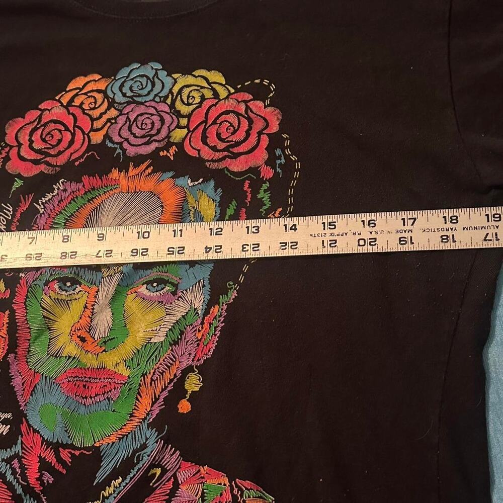 Vintage Frida Kahlo Embroidered Face Art Tee - Picture 4 of 5